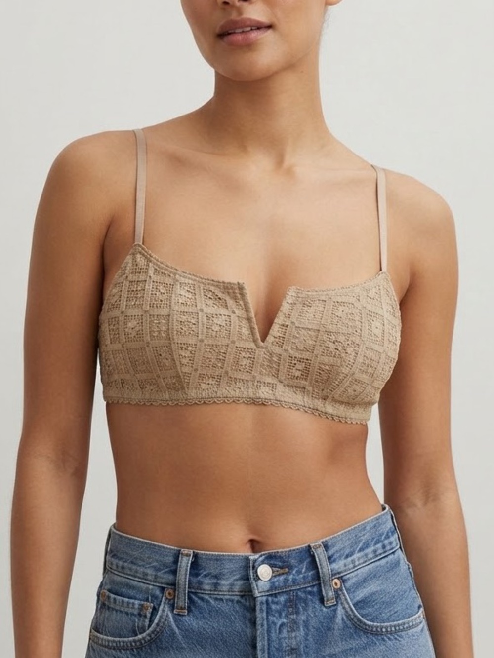 NWT Aerie Show Off Collection XL Crochet Floral V Inset Lace Bralette